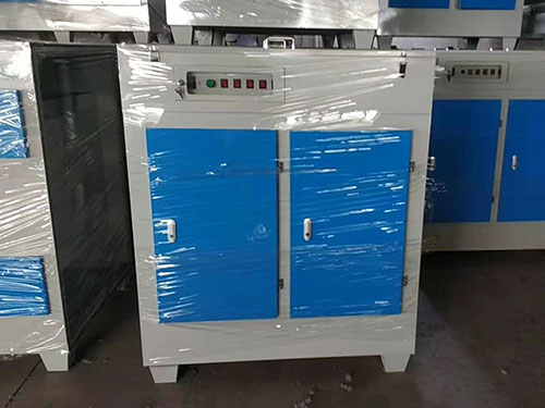 <strong>UV光氧一體機</strong>